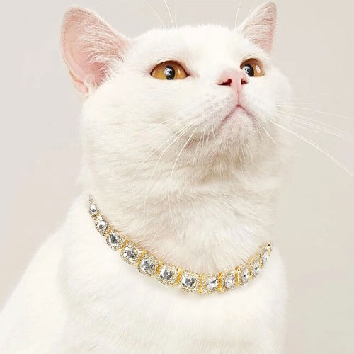 Halssmykke med stor diamantstein for hund og katt i 3 farger